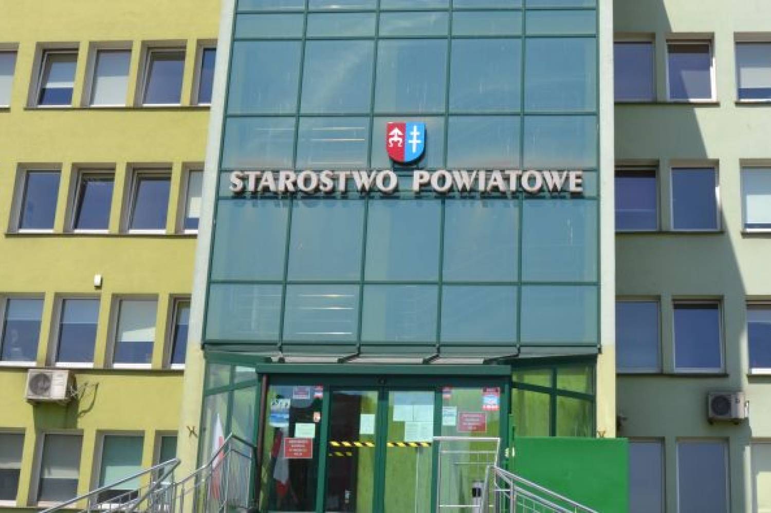 2 maja 2025 - dniem wolnym od pracy w Starostwie Powiatowym w Skarżysku- Kamiennej