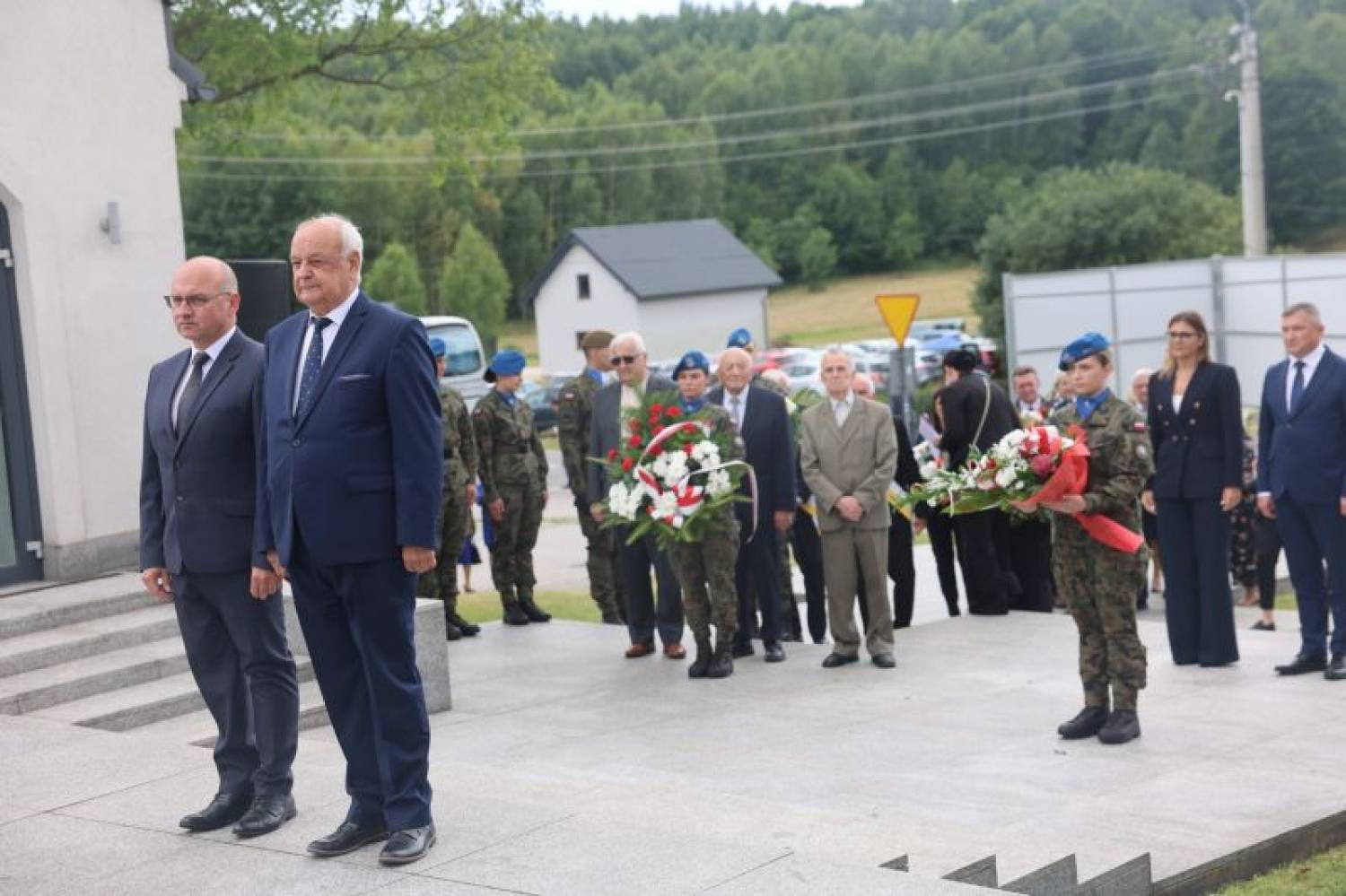 Powiat uczcił pamięć ofiar pacyfikacji Michniowa
