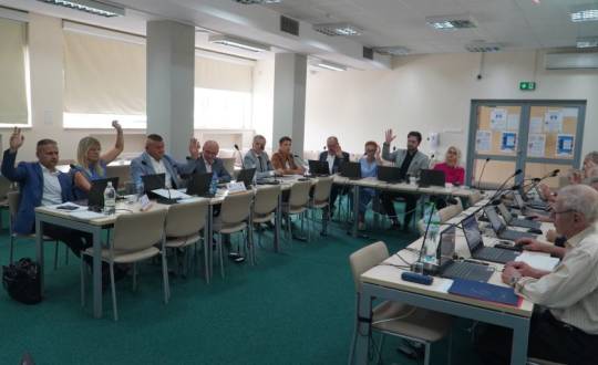 Powiat skarżyski inwestuje w drogi – radni wprowadzili do budżetu ponad 11 mln zł