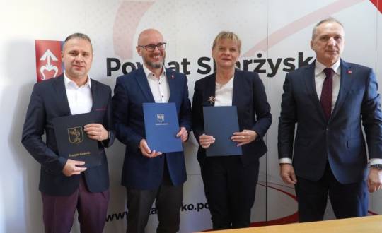 Ponad 4 tysiące uczniów powiatu skarżyskiego weźmie udział w rządowym projekcie „Wyjście z klasą”. Pierwsze „wyjścia” już 24 listopada  