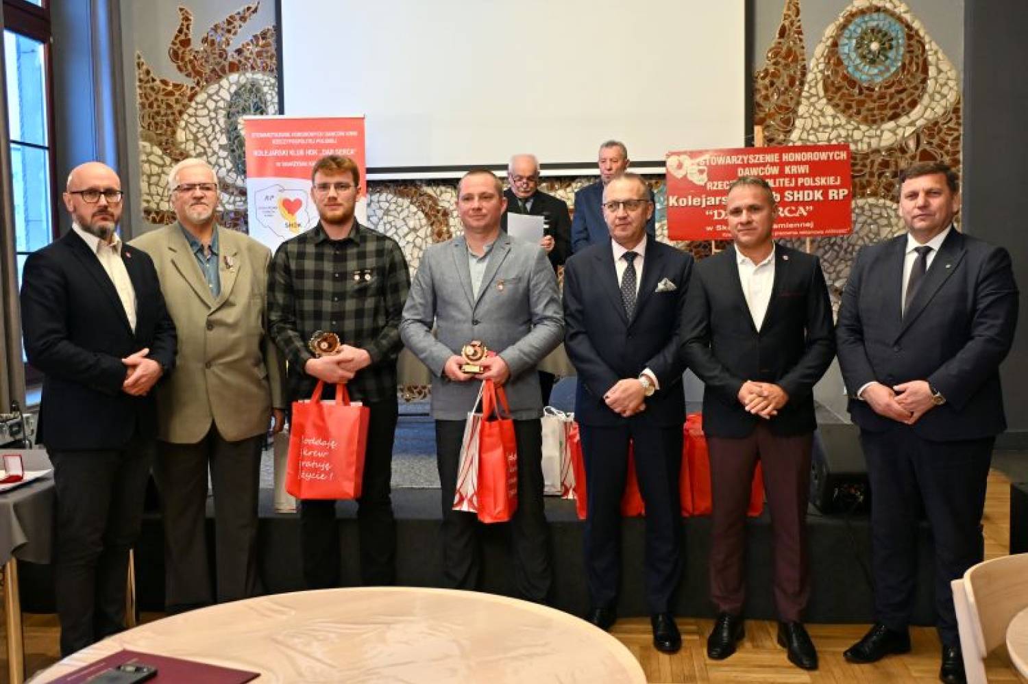 Uroczystość uhonorowania krwiodawców Kolejarskiego Klubu SHDK RP 