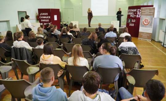 „Cudze chwalicie – swego nie znacie”. Edukacyjny projekt ze wsparciem powiatu