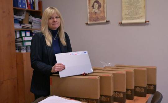 Szkoły Powiatu Skarżyskiego otrzymają nowoczesne wyposażenie dzięki środkom z KPO