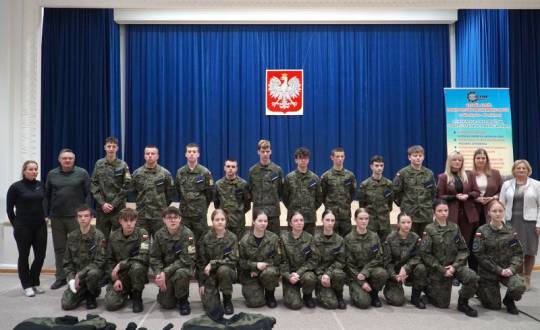 Młodzi w mundurach – klasa wojskowa ZSTM z nowym wyposażeniem