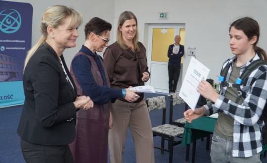 „Edukacja z wojskiem. Edycja IV” – młodzież z „Ekonomika” poznawała tajniki bezpieczeństwa i obronności