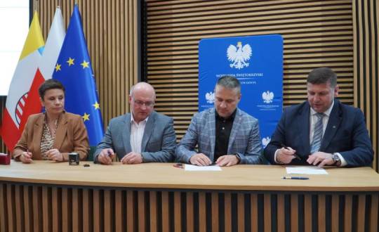 Ponad 905 tys. zł na opiekę wytchnieniową w 2026 roku dla Powiatu Skarżyskiego 	