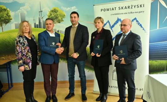 „Modernizacja Centrum Kształcenia Zawodowego w Zespole Szkół Technicznych w Skarżysku – Kamiennej”. Umowa z wykonawcą podpisana