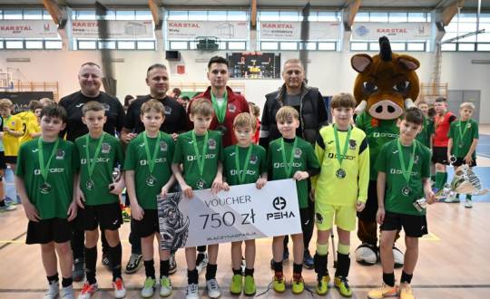 Starosta Artur Berus Patronem Turnieju Piłkarskiego w Skarżysku  z udziałem Reprezentanta Polski Piotra Świerczewskiego