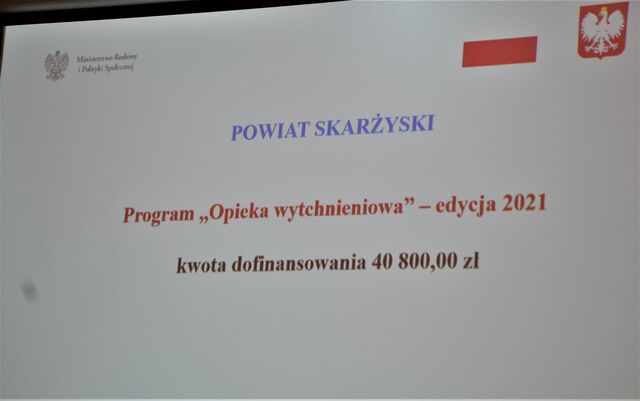 plansza z przyznana kwotą 