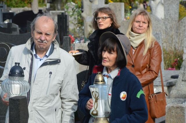 pogrzeb Józefy Stefanowskiej - Rybus - uczestnicy uroczystości 