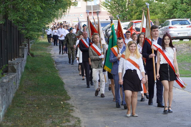  Wojewódzka inauguracja roku szkolnego - przemarsz