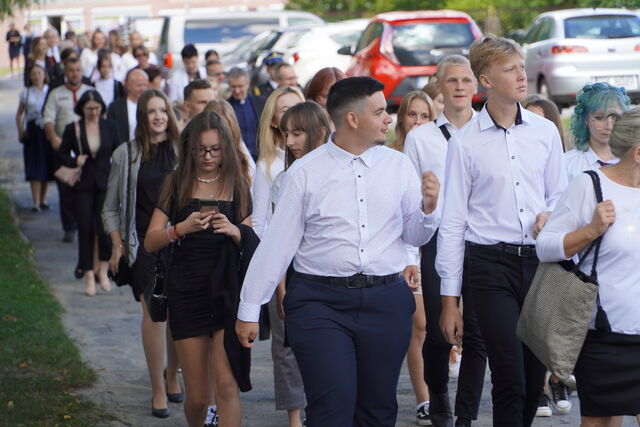  Wojewódzka inauguracja roku szkolnego - przemarsz