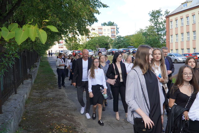  Wojewódzka inauguracja roku szkolnego - przemarsz