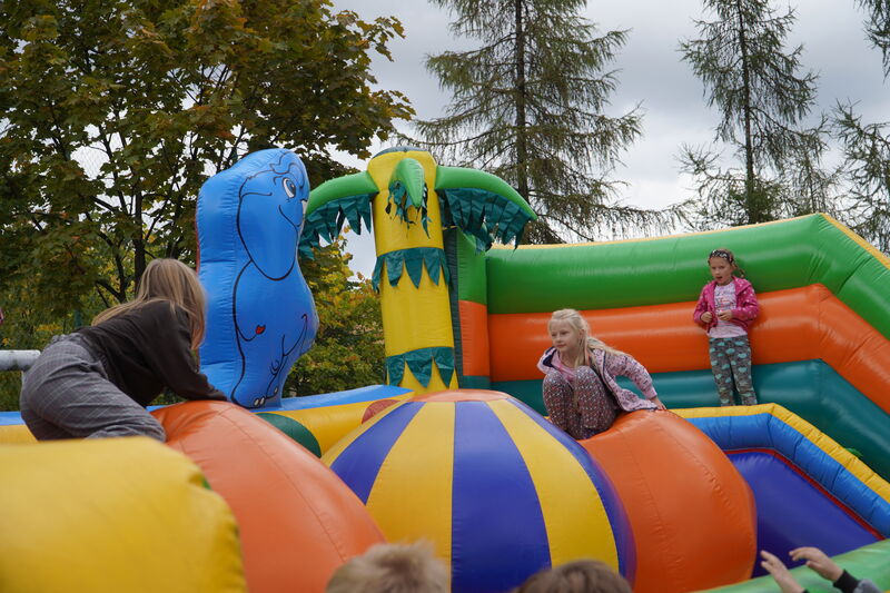 piknik integracyjny polsko-ukraiński w Skarżysku-Kamiennej - gry i zabawy dla dzieci