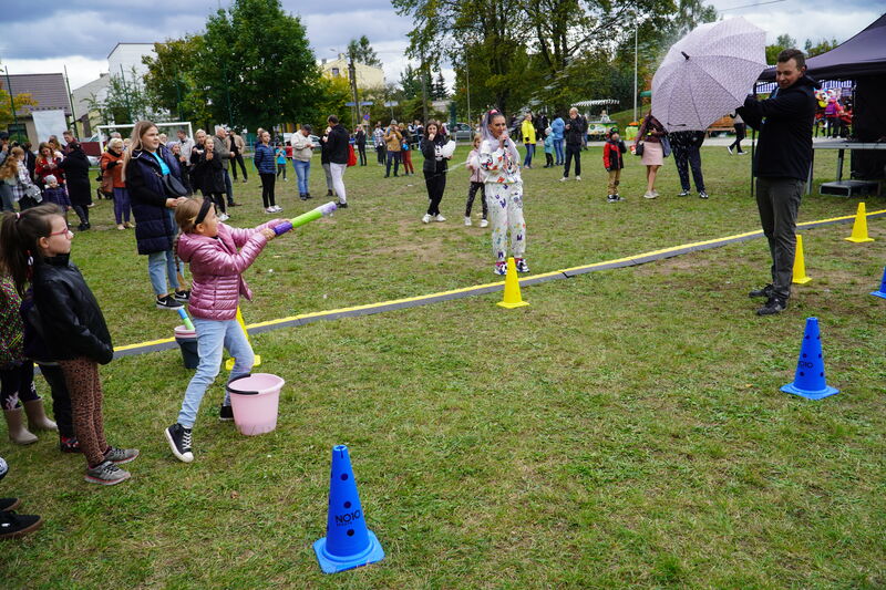 piknik integracyjny polsko-ukraiński w Skarżysku-Kamiennej - gry i zabawy dla dzieci