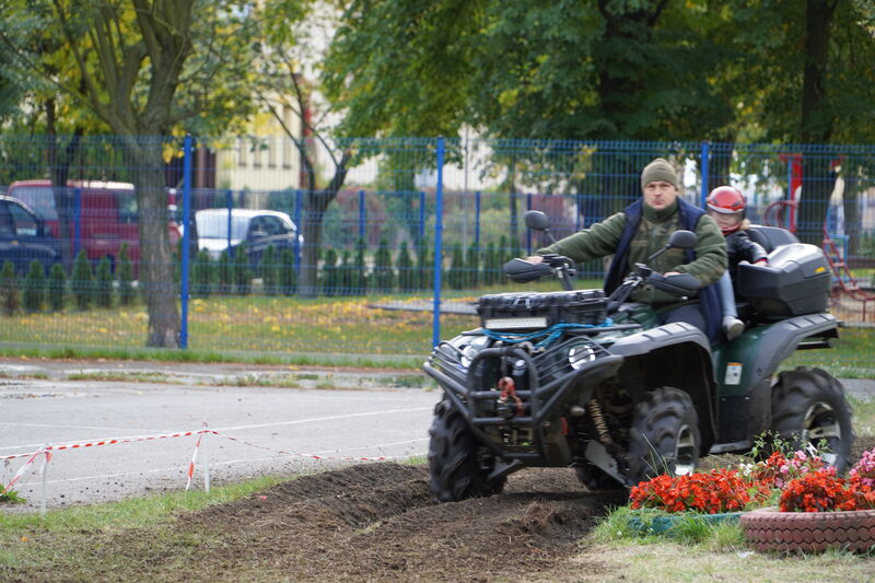 piknik integracyjny polsko-ukraiński w Skarżysku-Kamiennej - quady 