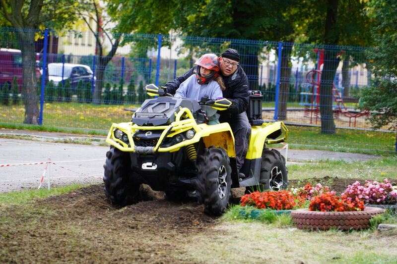 piknik integracyjny polsko-ukraiński w Skarżysku-Kamiennej - quady 