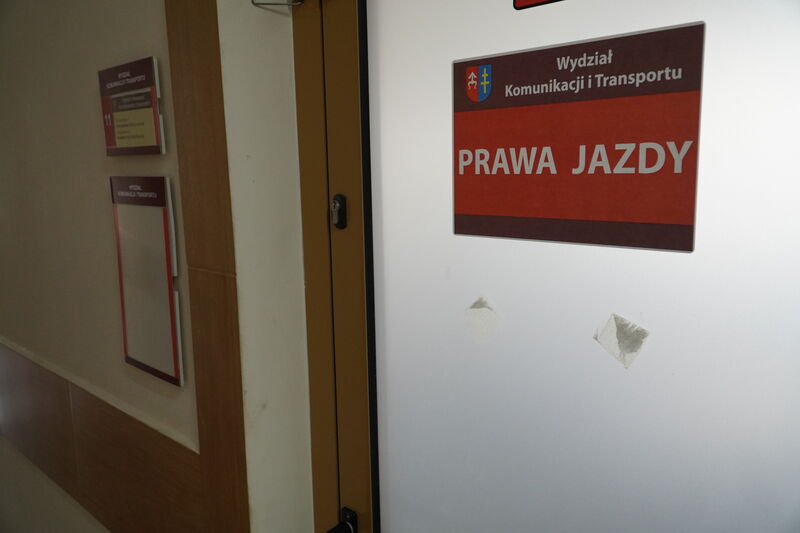 wizyta młodzieży w Wydziale Komunikacji i Transportu - prawa jazdy