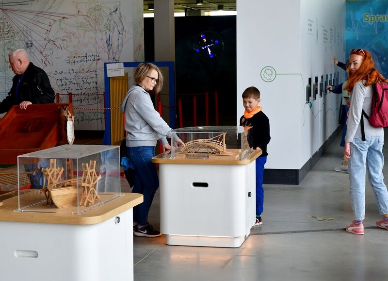 zwiedzanie Centrum Edukacji Leonarda Da Vinci