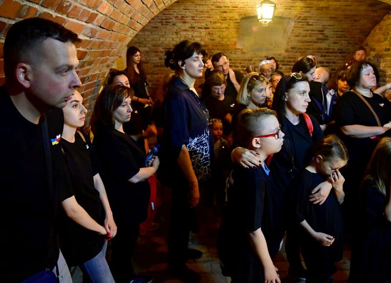 zwiedzanie podziemnej trasy turystycznej w Sandomierzu