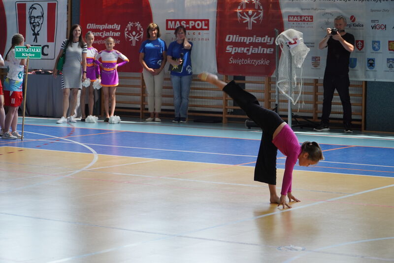  Świętokrzyski Turniej Badmintona Olimpiad Specjalnych – ceremonia otwarcia - występy artystyczne