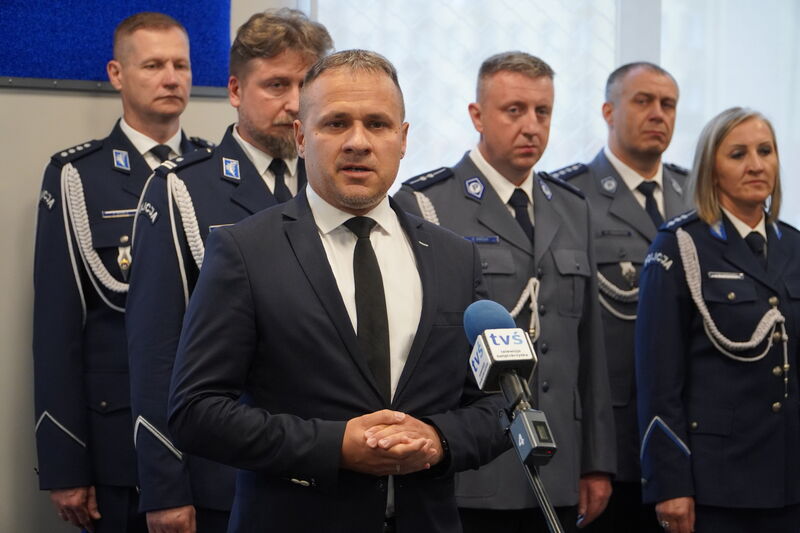 Święto Policji w Skarżysku uroczystości w komendzie 