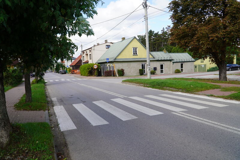 przejście dla pieszych przy ul Bugaj w Suchedniowie