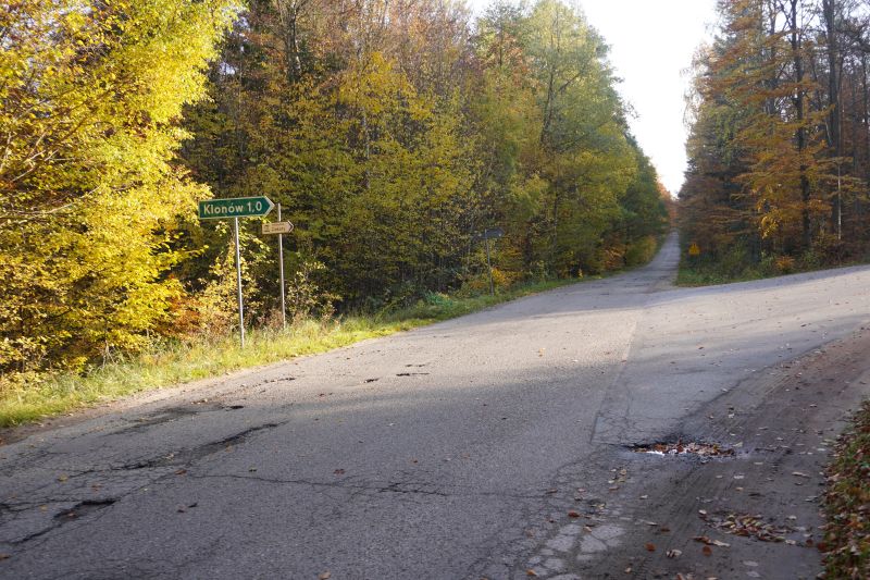 droga powiatowa nr 1405T Gózd – Psary – Bodzentyn do remontu - stan obecny 