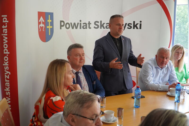 spotkanie władz samorządów powiatowego i gminnych 