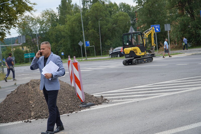 plac budowy skrzyżowania ulic Tysiąclecia i Piłsudskiego 