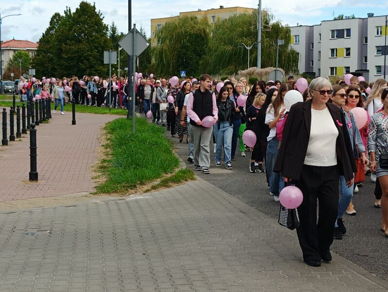 XV Skarżyski Marsz Różowej Wstążeczki 