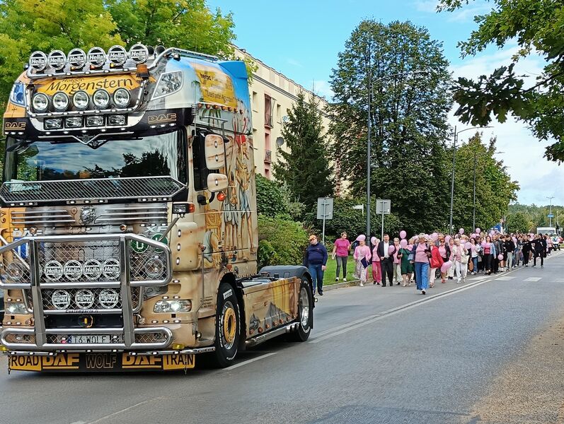 XV Skarżyski Marsz Różowej Wstążeczki 