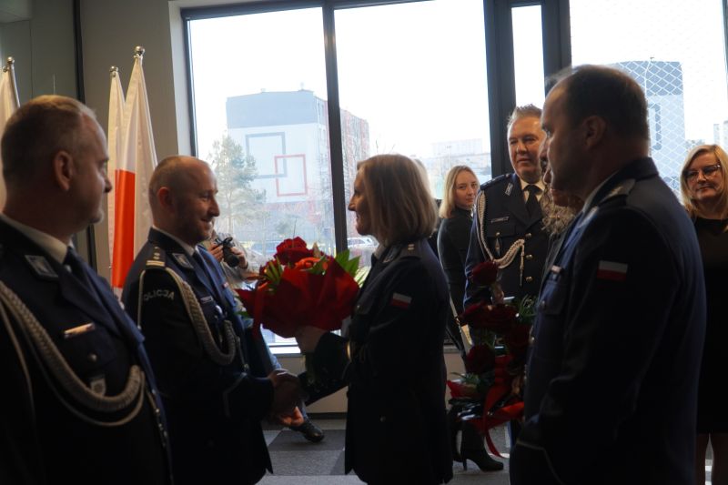 Ceremonia przekazania obowiązków komendanta powiatowego policji w Skarżysku-Kamiennej 