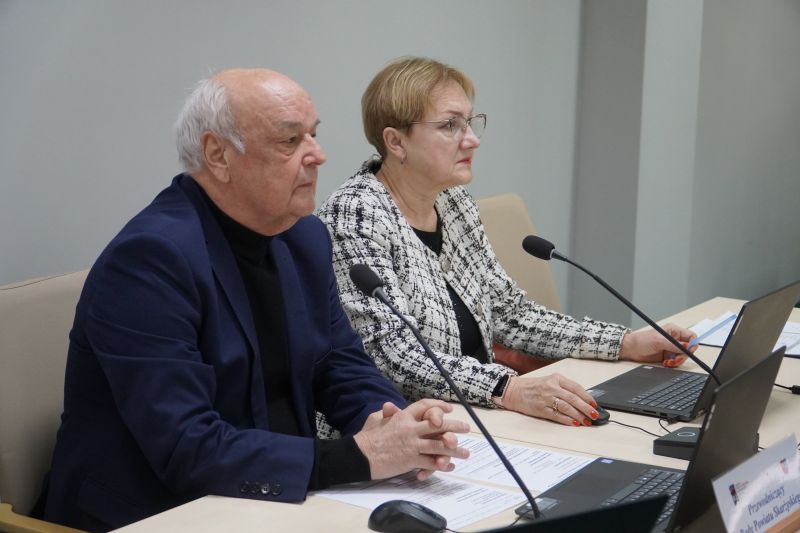 XIII w kadencji sesja Rady Powiatu Skarżyskiego