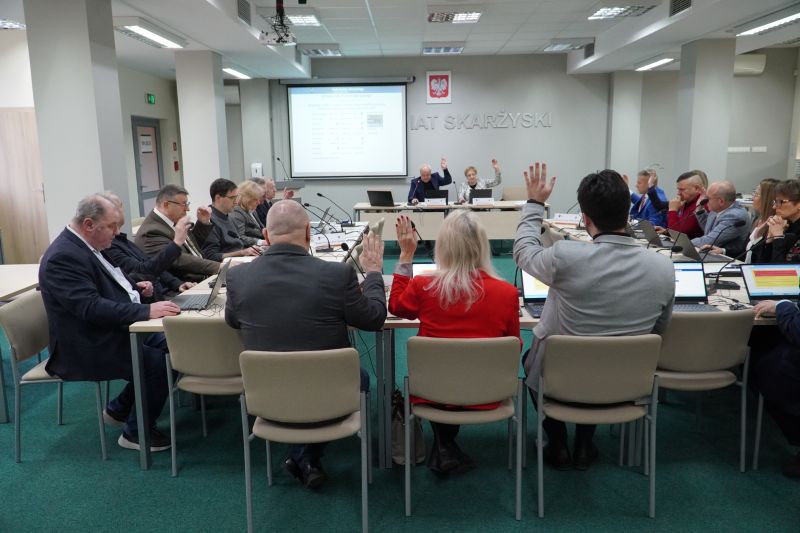 XIII w kadencji sesja Rady Powiatu Skarżyskiego