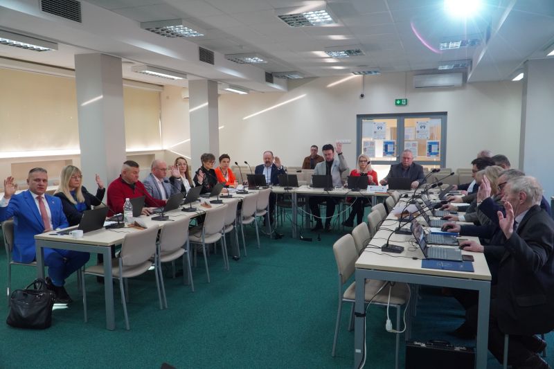 XIII w kadencji sesja Rady Powiatu Skarżyskiego