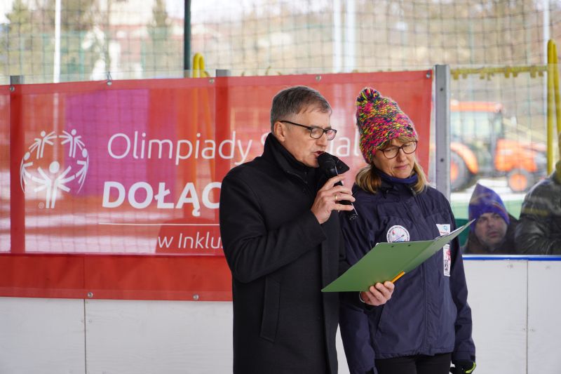 Uroczysta Ceremonia Otwarcia Świętokrzyskiego Mityngu Łyżwiarskiego Olimpiad Specjalnych w Skarżysku