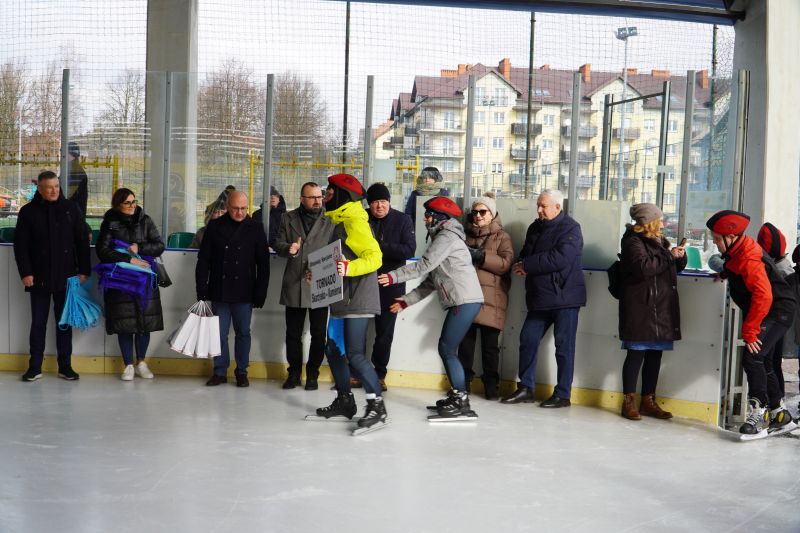 Uroczysta Ceremonia Otwarcia Świętokrzyskiego Mityngu Łyżwiarskiego Olimpiad Specjalnych w Skarżysku