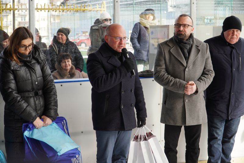 Uroczysta Ceremonia Otwarcia Świętokrzyskiego Mityngu Łyżwiarskiego Olimpiad Specjalnych w Skarżysku