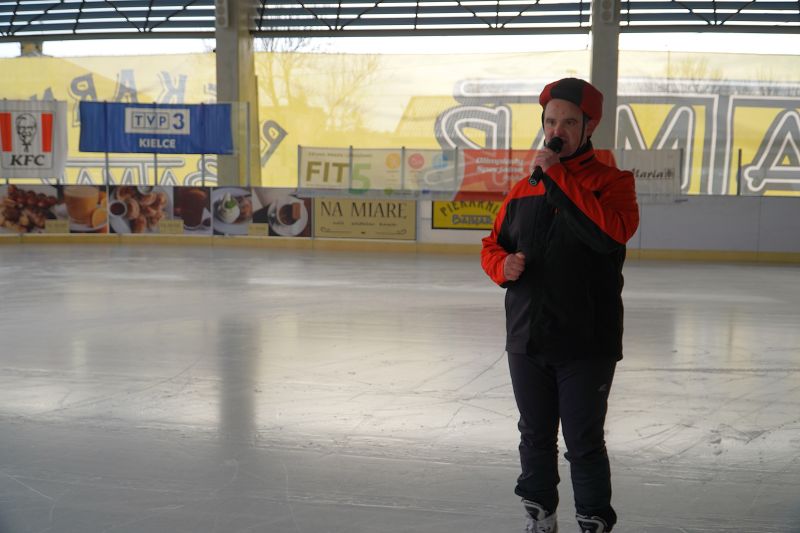 Uroczysta Ceremonia Otwarcia Świętokrzyskiego Mityngu Łyżwiarskiego Olimpiad Specjalnych w Skarżysku