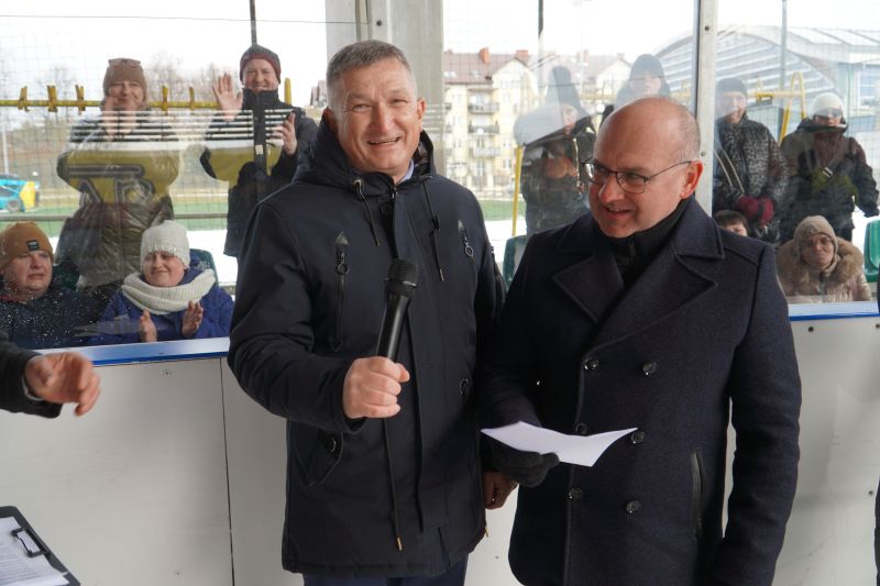 Uroczysta Ceremonia Otwarcia Świętokrzyskiego Mityngu Łyżwiarskiego Olimpiad Specjalnych w Skarżysku