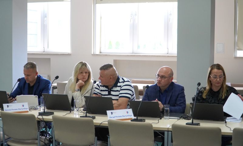 XVII sesja rady powiatu skarżyskiego 