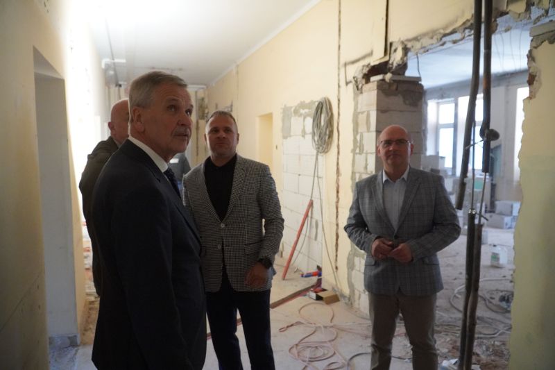 Trwa przebudowa SOR w Szpitalu Powiatowym w Skarżysku – nowy standard opieki dla pacjentów