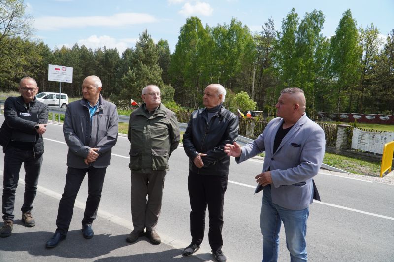 Rozbudowana droga powiatowa Majków – Michałów oficjalnie oddana do użytku