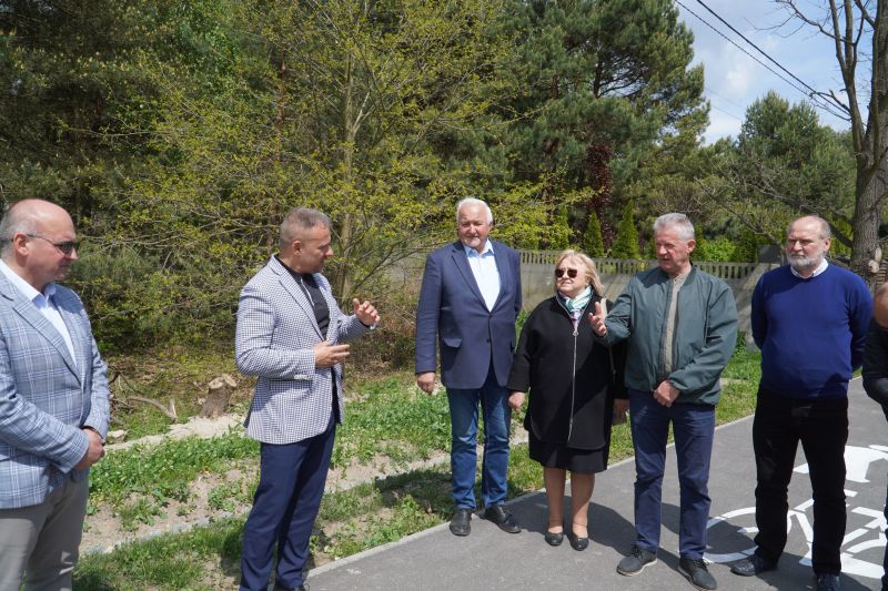 Rozbudowana droga powiatowa Majków – Michałów oficjalnie oddana do użytku
