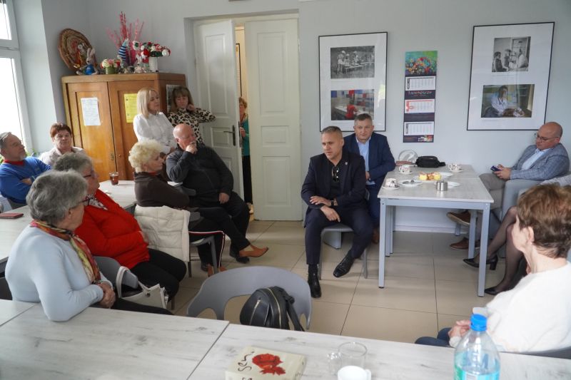 spotkanie z seniorami w Suchedniowie 