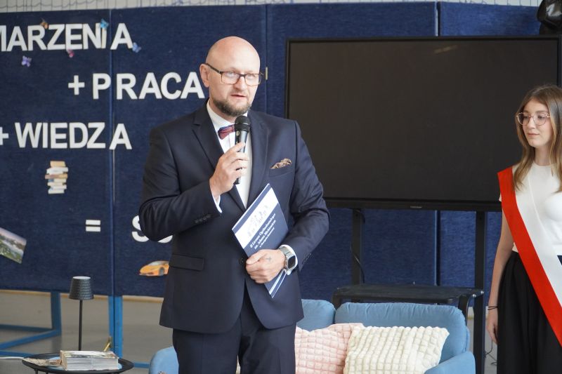 Uroczyste zakończenie nauki w II LO 