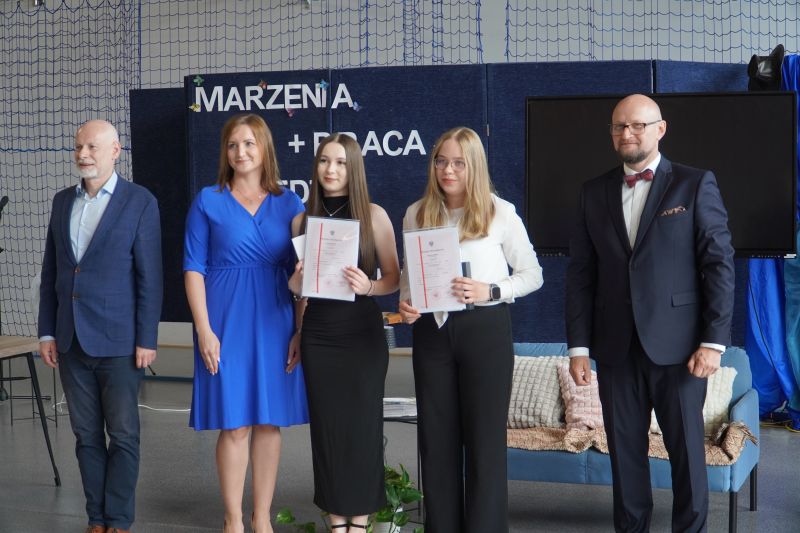 Uroczyste zakończenie nauki w II LO 