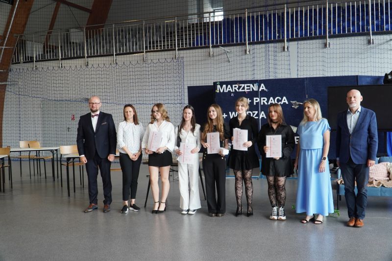 Uroczyste zakończenie nauki w II LO 