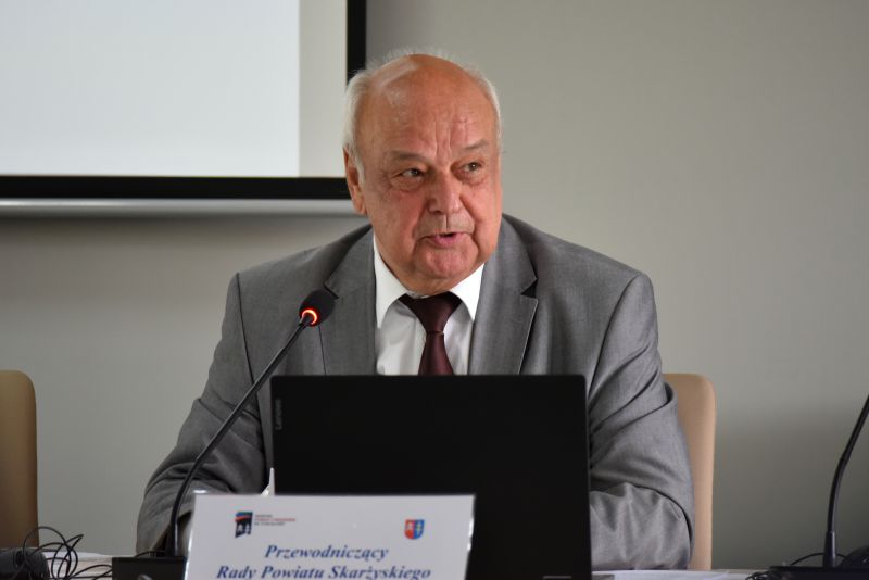 Przewodniczący Rady Powiatu- Jerzy Żmijewski
